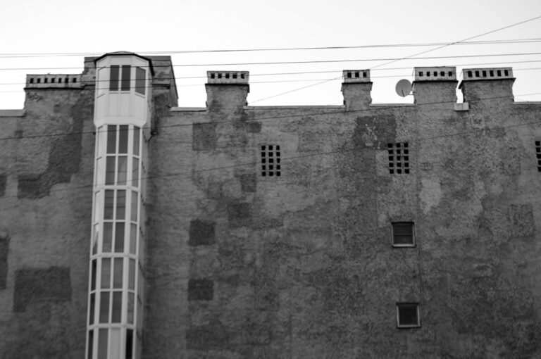 Elevator Operators Worksheet | Intermediate ESL Reading PDF