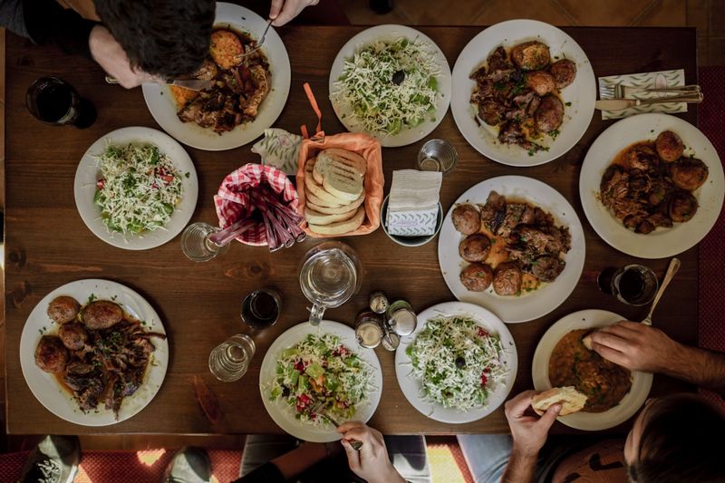 ESL conversation topics about family food and shared meals