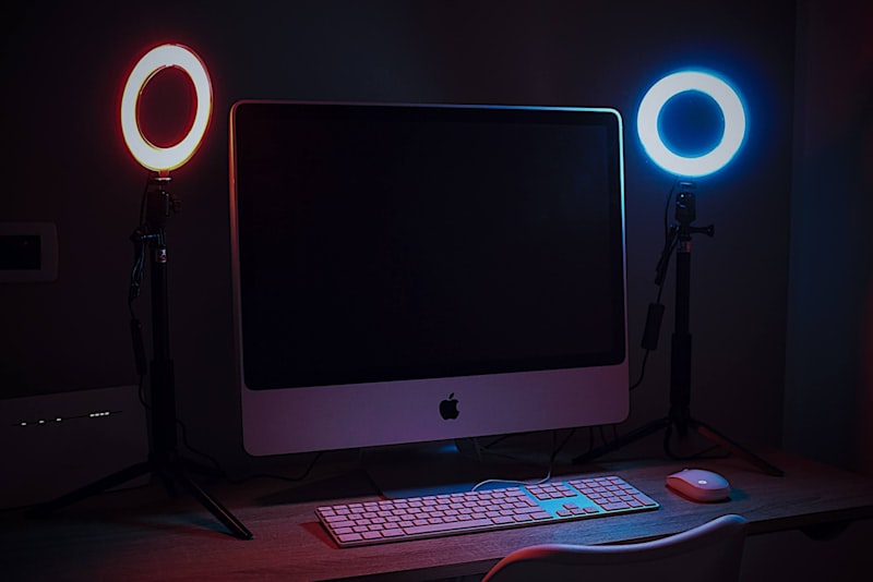 Webcam and lighting setup for teaching English online